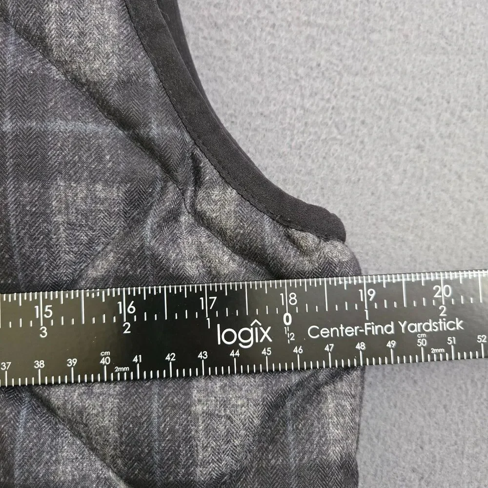J. Crew Women S Gray Plaid Quilted Down-Filled Full-Zip Puffer Vest - Picture 9 of 10